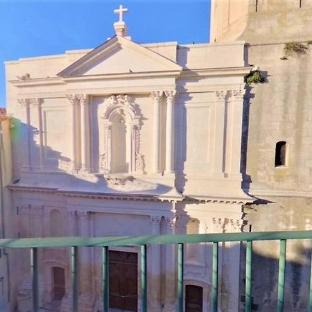Apartament La Terrasse Ensoleillee Arles Camargue Zewnętrze zdjęcie