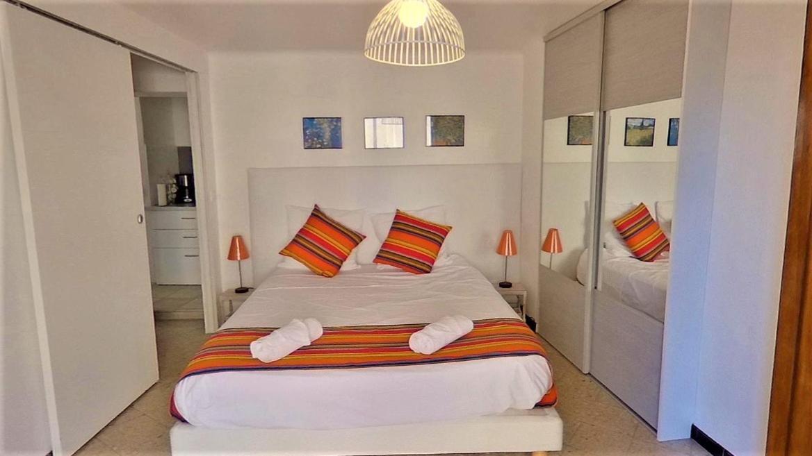 Apartament La Terrasse Ensoleillee Arles Camargue Zewnętrze zdjęcie